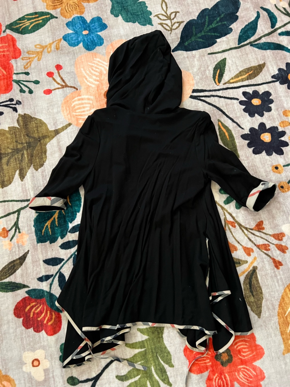 NEW Burberry Black Hooded Shirt Sweater with Classic Checker Trim - Picture 3 of 4